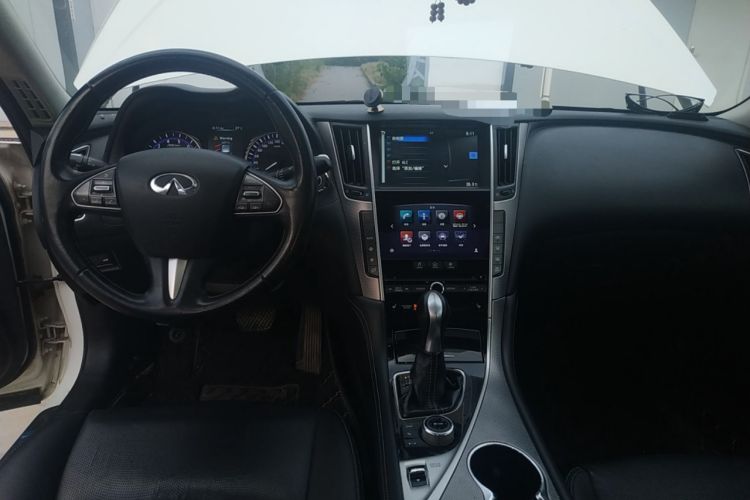 Used Infiniti Q50 2014 3.7L Comfort Edition Interior 2