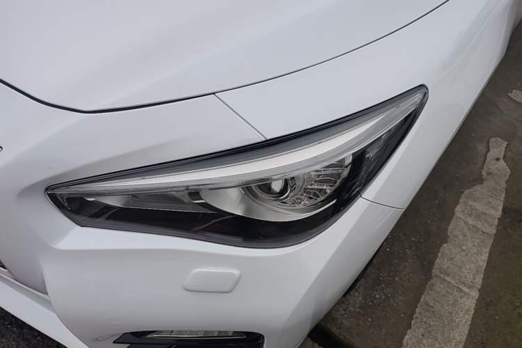 Used Infiniti Q50 2014 3.7L Luxury Sport Edition Left Front Headlight