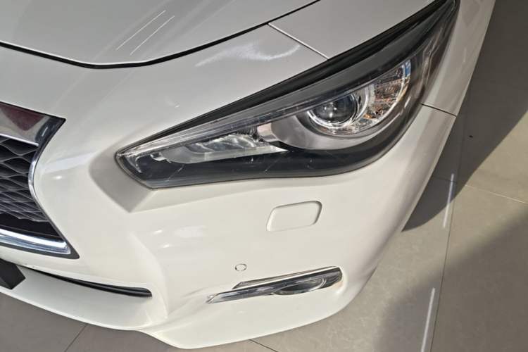 Used Infiniti Q50 2014 3.7L Comfort Edition Left Front Headlight