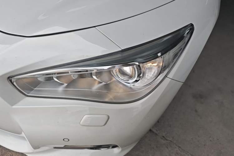 Used Infiniti Q50 2014 2.0T Comfort Edition Left Front Headlight