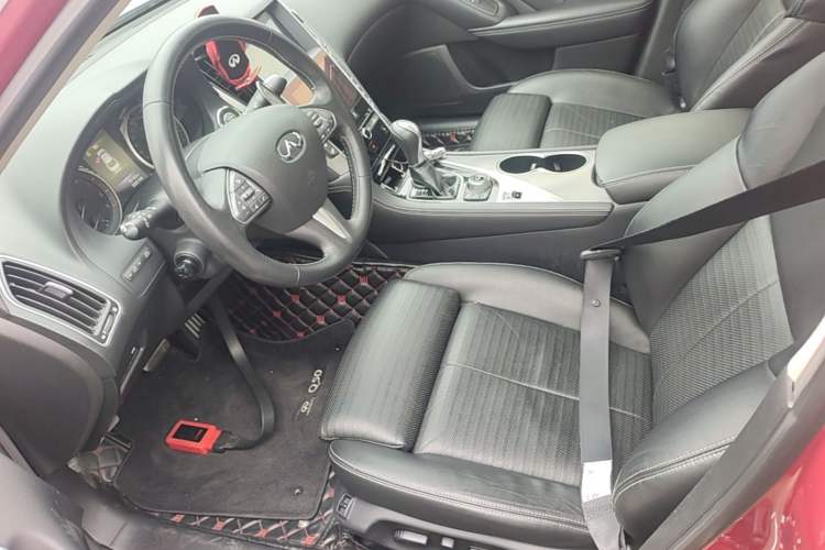 Used Infiniti Q50 2014 3.7L Luxury Sport Edition Left Front Seat