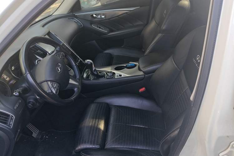 Used Infiniti Q50 2014 3.7L Luxury Sport Edition Left Front Seat