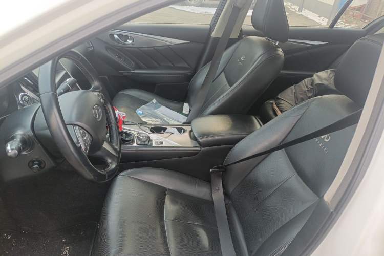 Used Infiniti Q50 2014 3.7L Luxury Edition Left Front Seat