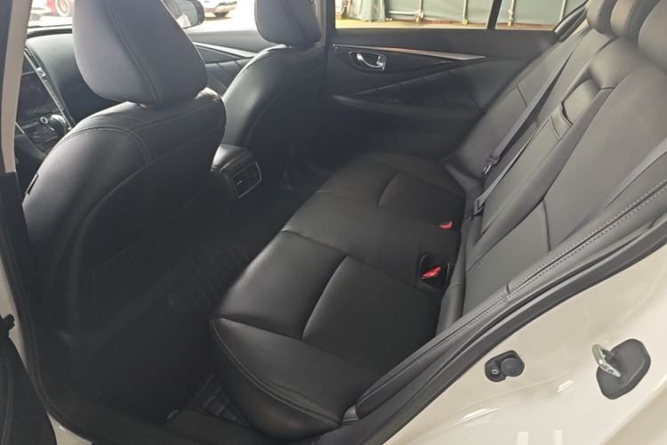Used Infiniti Q50 2014 2.0T Comfort Edition Left Rear Seat