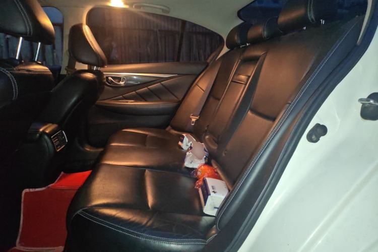 Used Infiniti Q50 2014 2.0T Comfort Edition Left Rear Seat