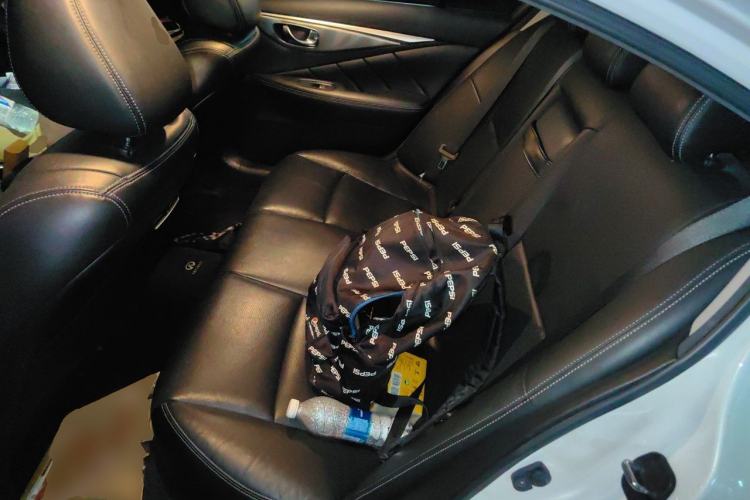 Used Infiniti Q50 2014 3.7L Luxury Edition Left Rear Seat