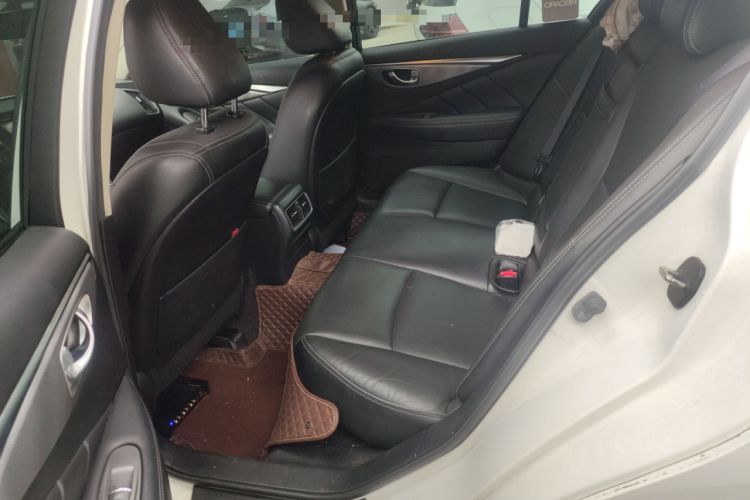Used Infiniti Q50 2014 3.7L Comfort Edition Left Rear Seat