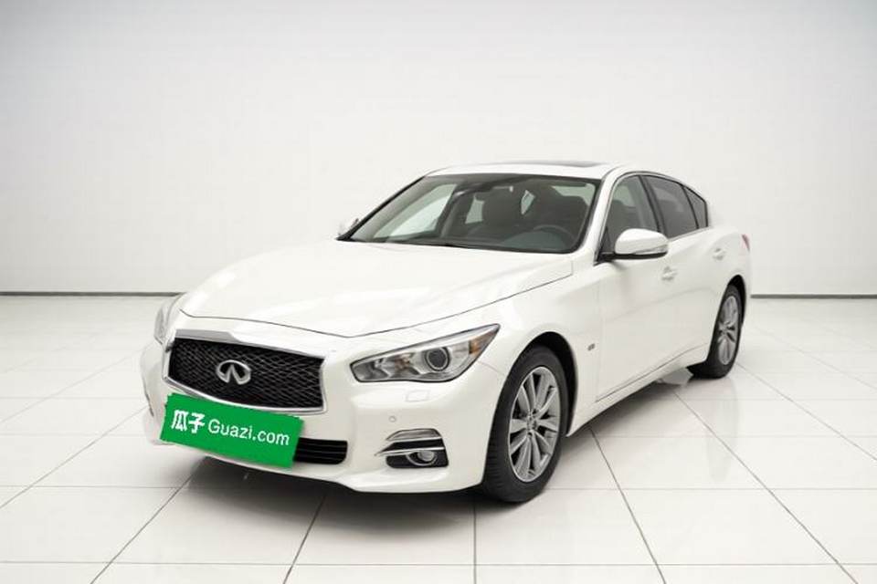 Infiniti Q50 2014
