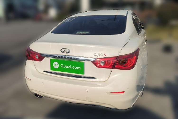 Used Infiniti Q50 2014 3.7L Luxury Sport Edition Rear