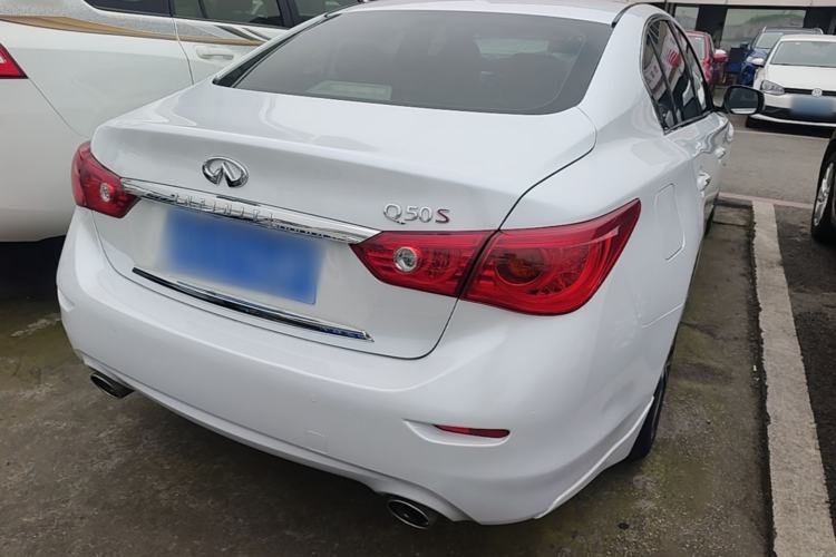 Used Infiniti Q50 2014 3.7L Luxury Sport Edition Rear
