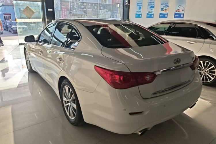 Used Infiniti Q50 2014 3.7L Comfort Edition Rear Left 45 Deg