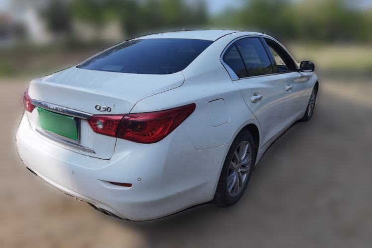 Used Infiniti Q50 2014 3.7L Comfort Edition Rear Right 45 Deg