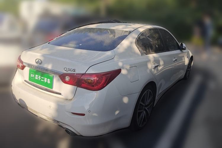Used Infiniti Q50 2014 3.7L Luxury Sport Edition Rear Right 45 Deg