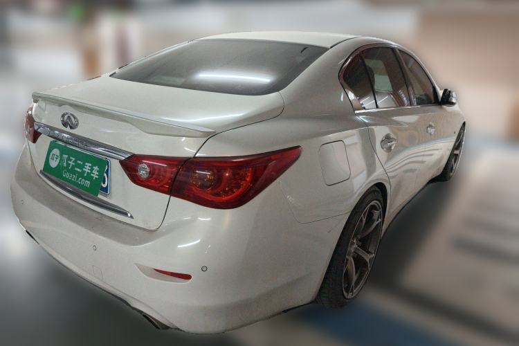 Used Infiniti Q50 2014 3.7L Comfort Edition Rear Right 45 Deg