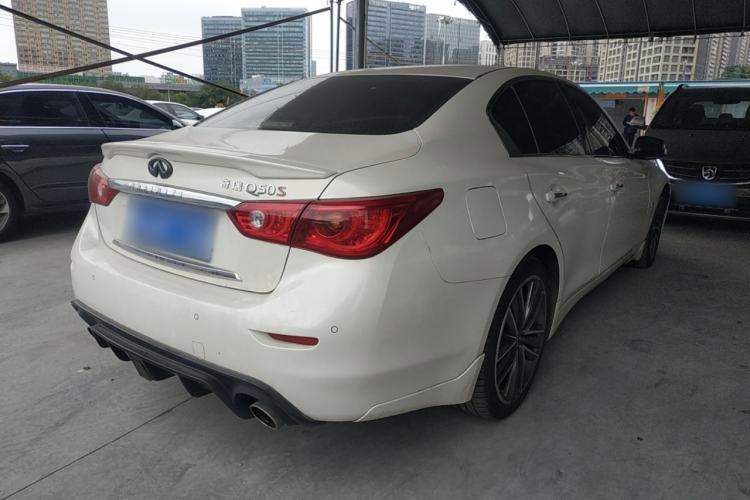 Used Infiniti Q50 2014 3.7L Luxury Sport Edition Rear Right 45 Deg