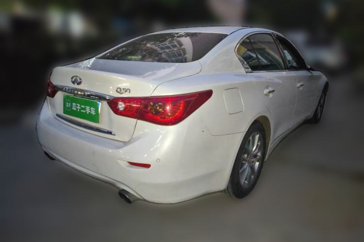 Used Infiniti Q50 2014 2.0T Comfort Edition Rear Right 45 Deg