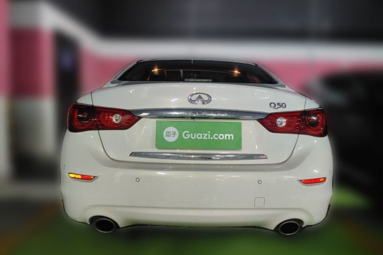 Used Infiniti Q50 2014 3.7L Luxury Edition Rear