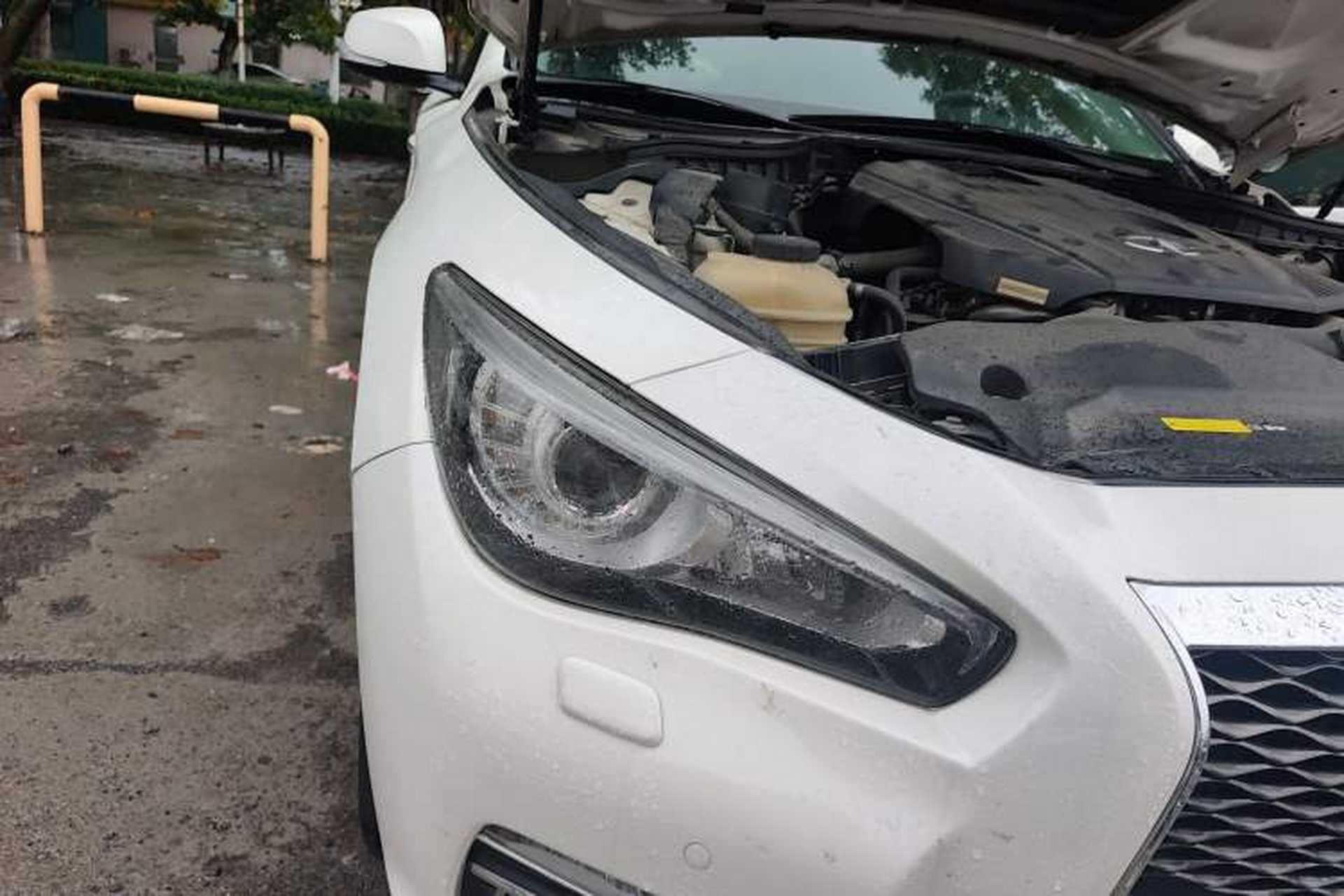 Used Infiniti Q50 2014 2.0T Luxury Edition Right Front Headlight