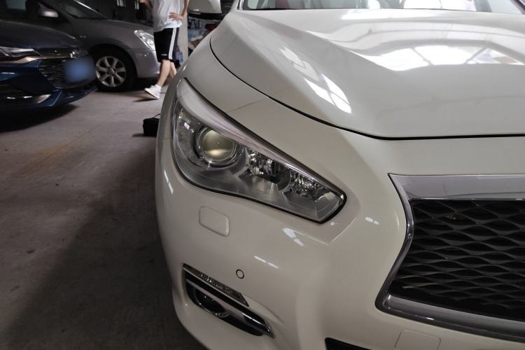 Used Infiniti Q50 2014 2.0T Comfort Edition Right Front Headlight