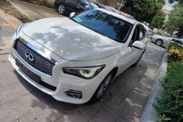 Used Infiniti Q50 2014 2.0T Luxury Edition