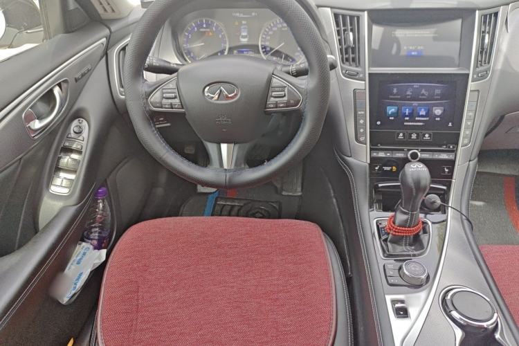 Used Infiniti Q50 2014 2.0T Luxury Edition Steering Wheel