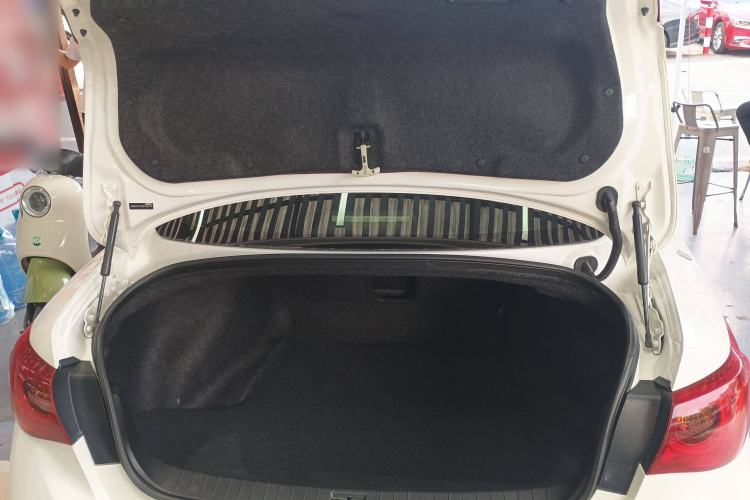 Used Infiniti Q50 2014 3.7L Luxury Sport Edition Trunk