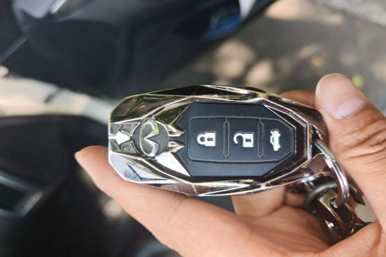 Used Infiniti Q50 2014 2.0T Luxury Edition Vehicle Key