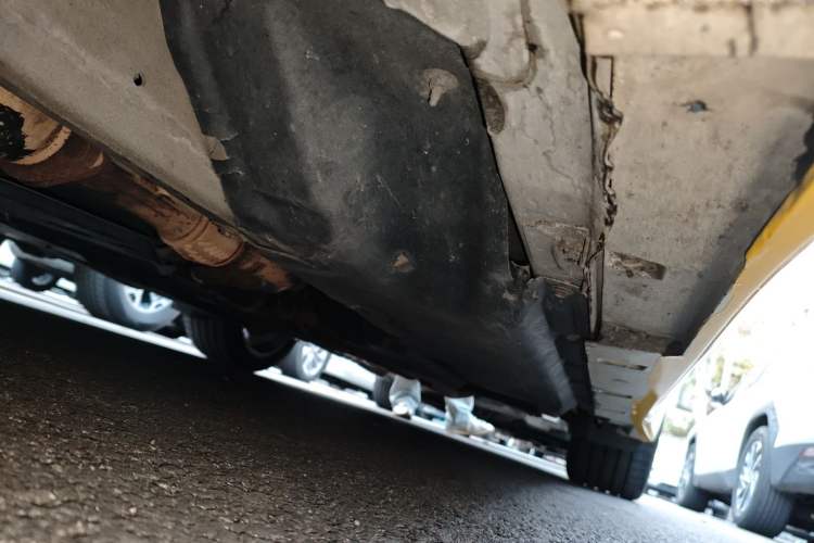 Used Infiniti Q50 2014 3.7L Comfort Edition Chassis Front Left