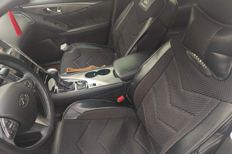 Used Infiniti Q50 2017 3.5L Hybrid Left Front Seat