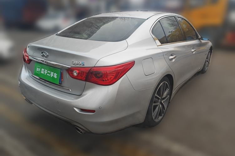 Used Infiniti Q50 2017 3.5L Hybrid Rear Right 45 Deg