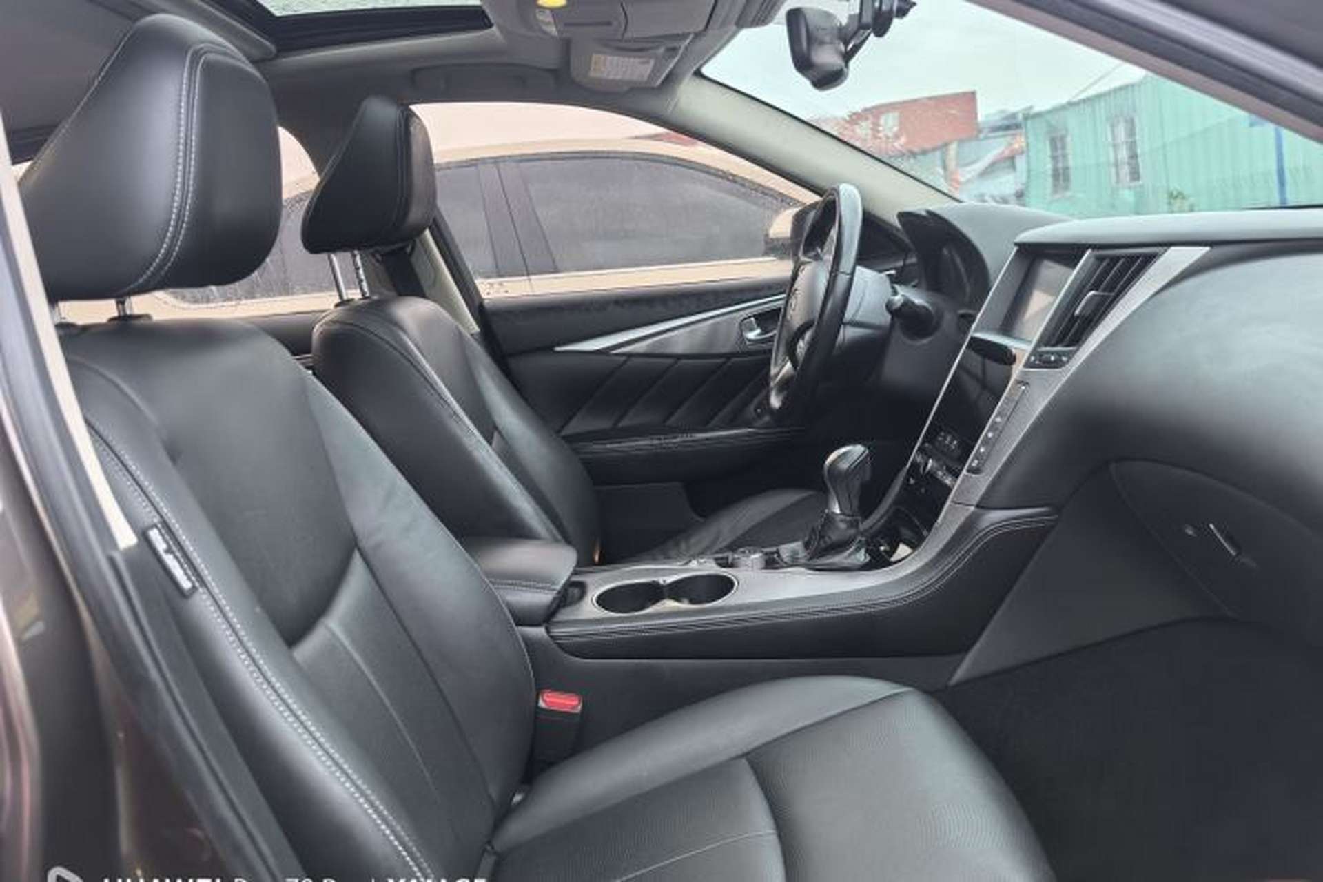 Used Infiniti Q50L 2015 2.0T Enjoyment Edition Interior 10
