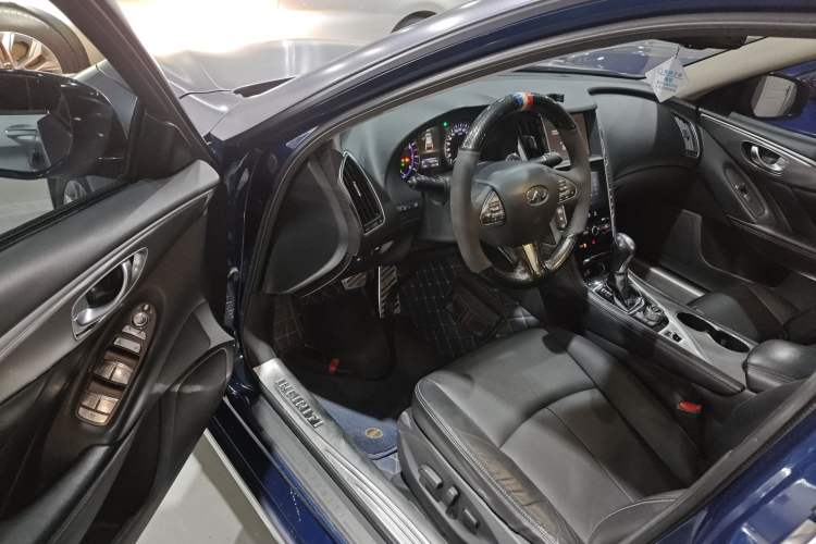 Used Infiniti Q50L 2016 2.0T Ambition Edition Driver Seat
