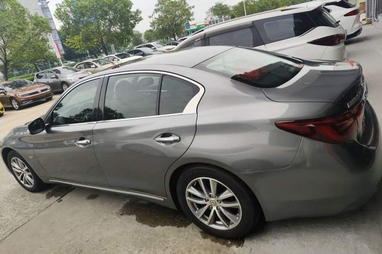 Used Infiniti Q50L 2018 2.0T Comfort Edition China VI Standard Exterior 3