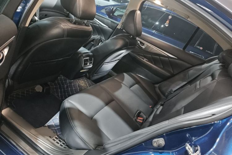 Used Infiniti Q50L 2016 2.0T Ambition Edition Left Rear Seat