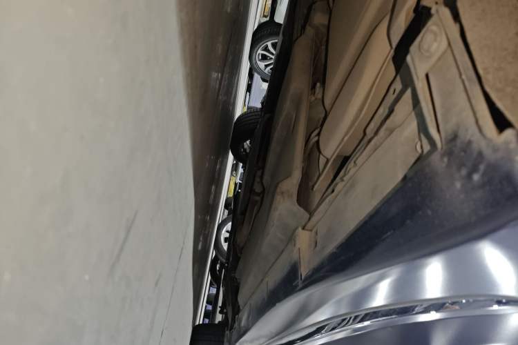 Used Infiniti Q50L 2016 2.0T Ambition Edition Right Side Sill