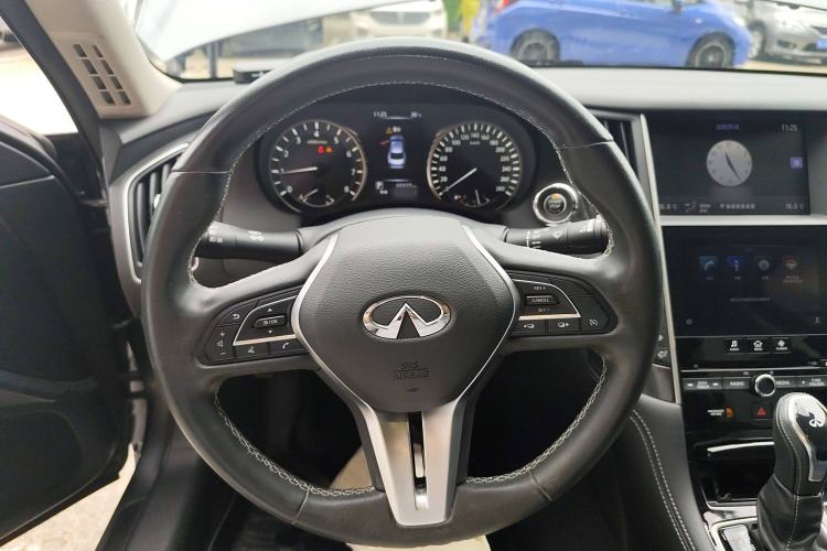 Used Infiniti Q50L 2018 2.0T Comfort Edition China VI Standard Steering Wheel
