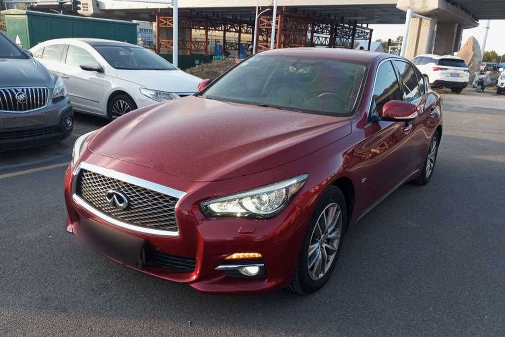 Used Infiniti Q50L 2015 2.0T Enjoyment Edition Front Left 45 Deg