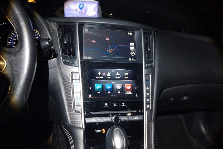 Used Infiniti Q50L 2015 2.0T Enjoyment Edition Audio And AC Panel