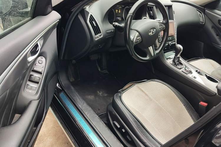 Used Infiniti Q50L 2015 2.0T Enjoyment Edition Driver Seat