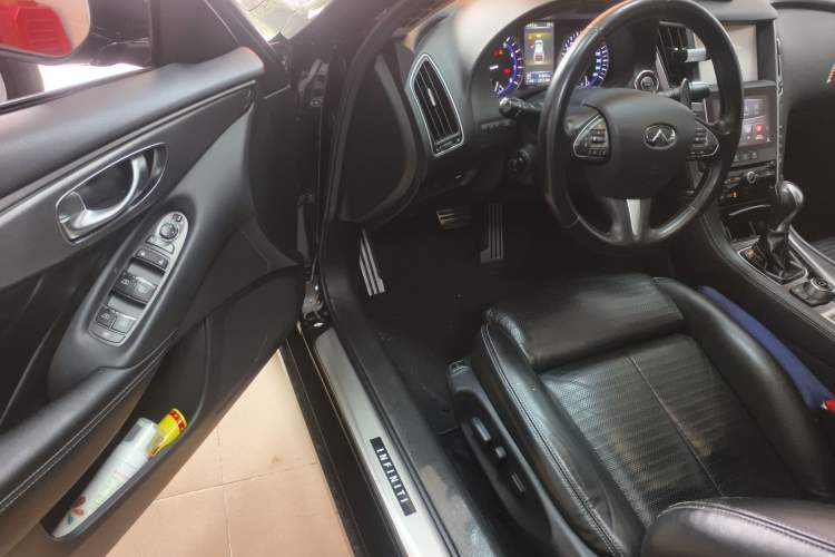Used Infiniti Q50L 2015 2.0T Sport Edition Driver Seat