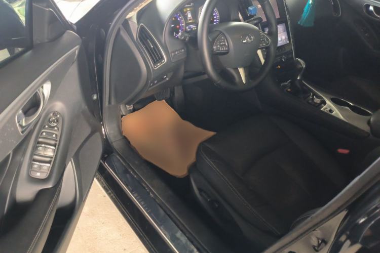 Used Infiniti Q50L 2015 2.0T Enjoyment Edition Driver Seat