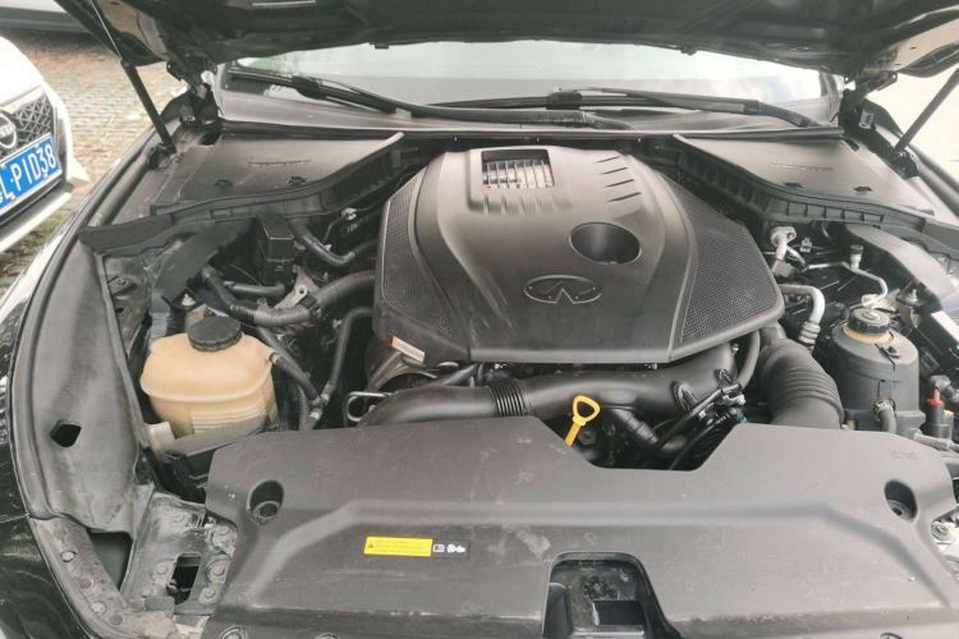 Used Infiniti Q50L 2015 2.0T Luxury Edition Engine Bay