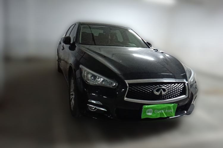 Used Infiniti Q50L 2015 2.0T Enjoyment Edition Front Right 45 Deg