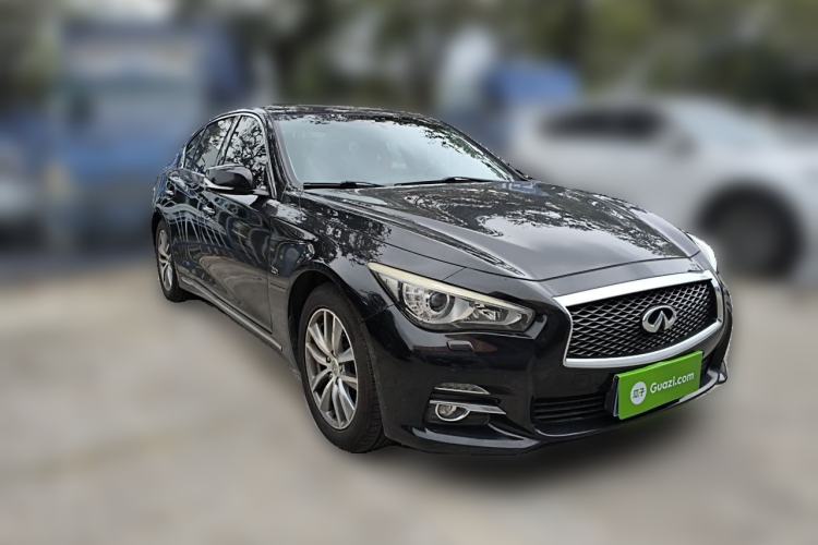 Used Infiniti Q50L 2015 2.0T Enjoyment Edition Front Right 45 Deg