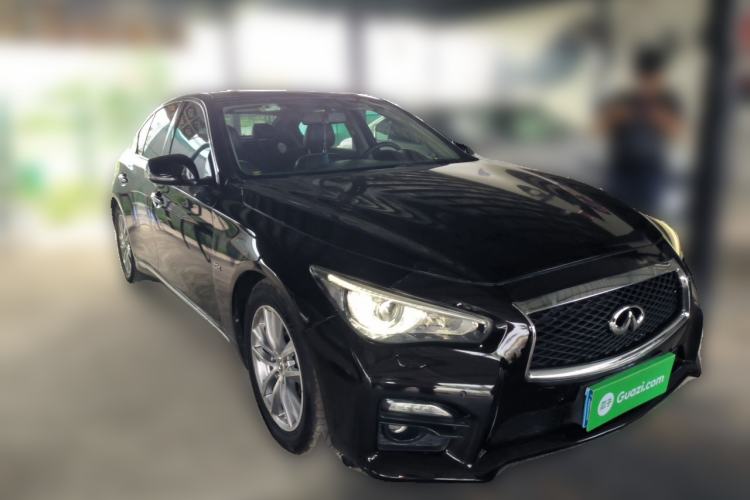 Used Infiniti Q50L 2015 2.0T Enjoyment Edition Front Right 45 Deg