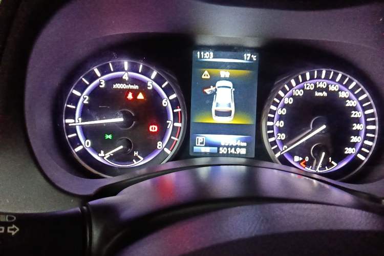 Used Infiniti Q50L 2015 2.0T Enjoyment Edition Instrument Cluster