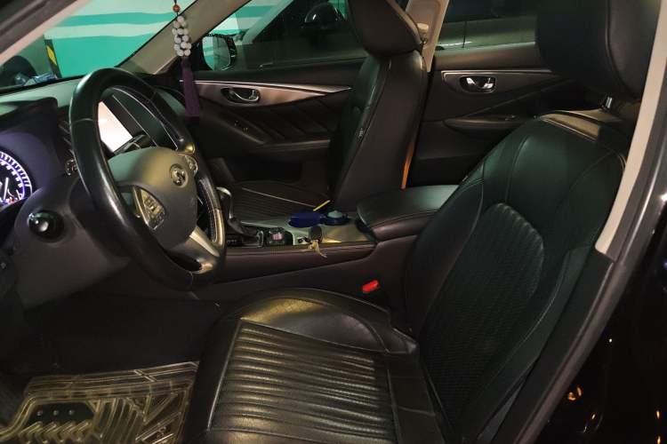 Used Infiniti Q50L 2015 2.0T Enjoyment Edition Left Front Seat