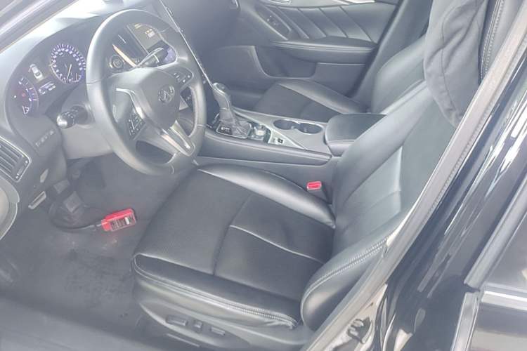Used Infiniti Q50L 2015 2.0T Enjoyment Edition Left Front Seat