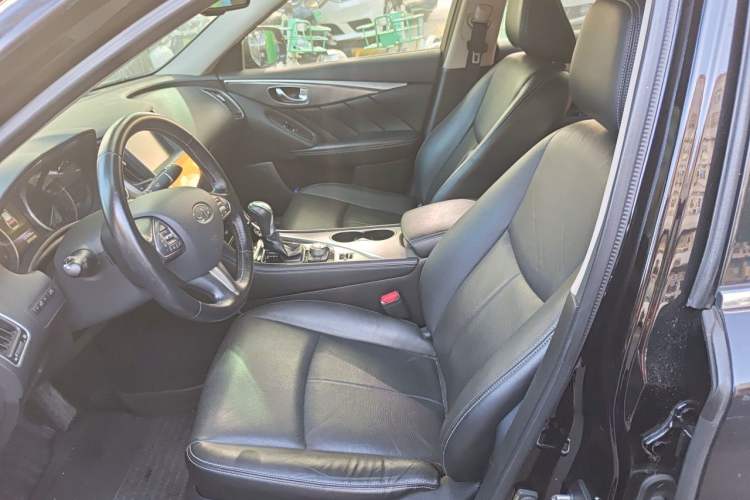Used Infiniti Q50L 2015 2.0T Luxury Edition Left Front Seat