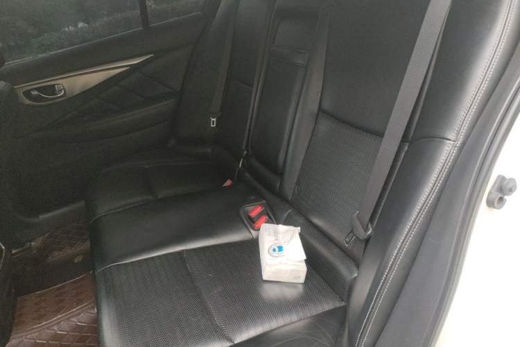 Used Infiniti Q50L 2015 2.0T Sport Edition Left Rear Seat
